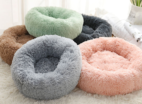 Round Plush Dog Bed — Calming Donut Bed for Small Dogs & Puppies